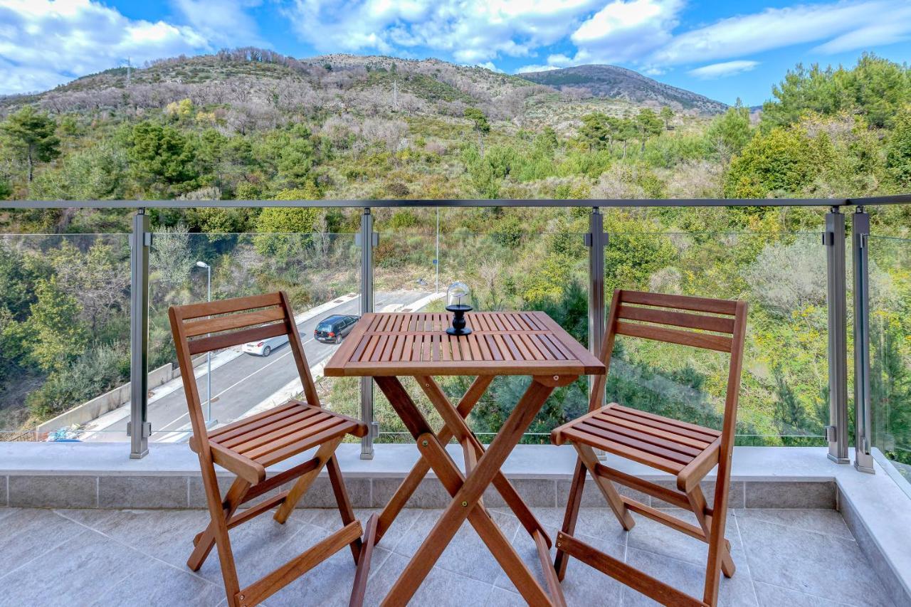 Piskalina Apartment Tivat Eksteriør bilde